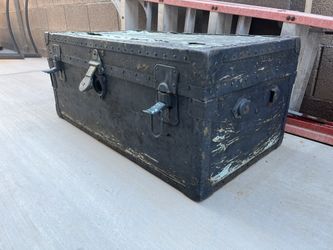 Vintage case