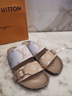 Bom Dia Flat Mule Louis Vuitton Sandals for Sale in Atlanta, GA - OfferUp