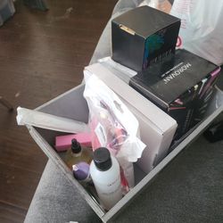 Nail Kit Used 1 Time