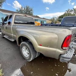 2002 Ford F-350 Super Duty