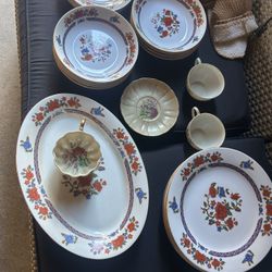 Crown Ming Jian Shiang China Set