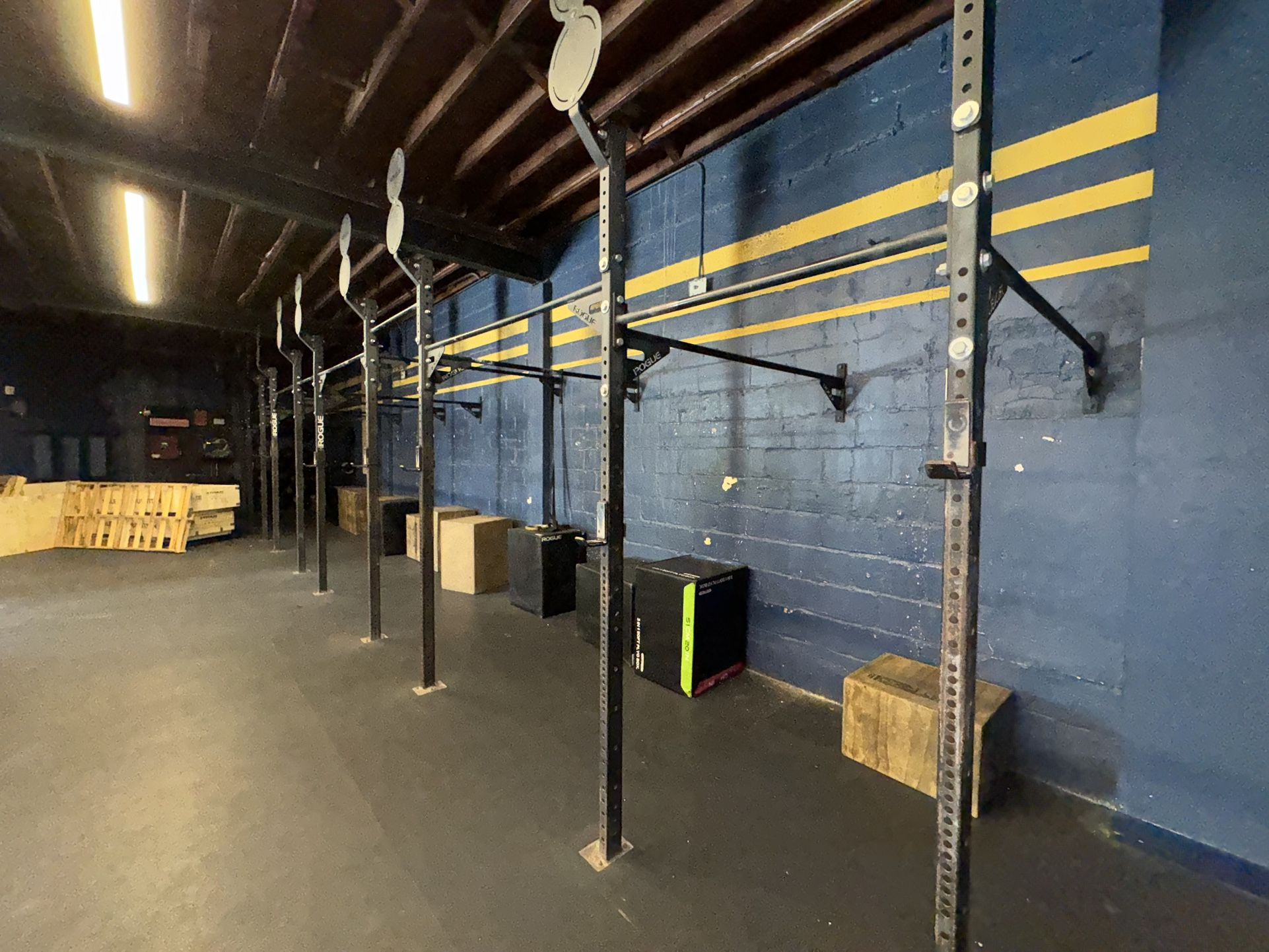 Rogue Squat Racks (Wall Mount) for Sale in Miami, FL OfferUp