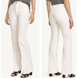 Ann Taylor White High Rise Flare Jeans - Size 6