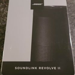Bose Soundlink Resolve II Portable Speaker