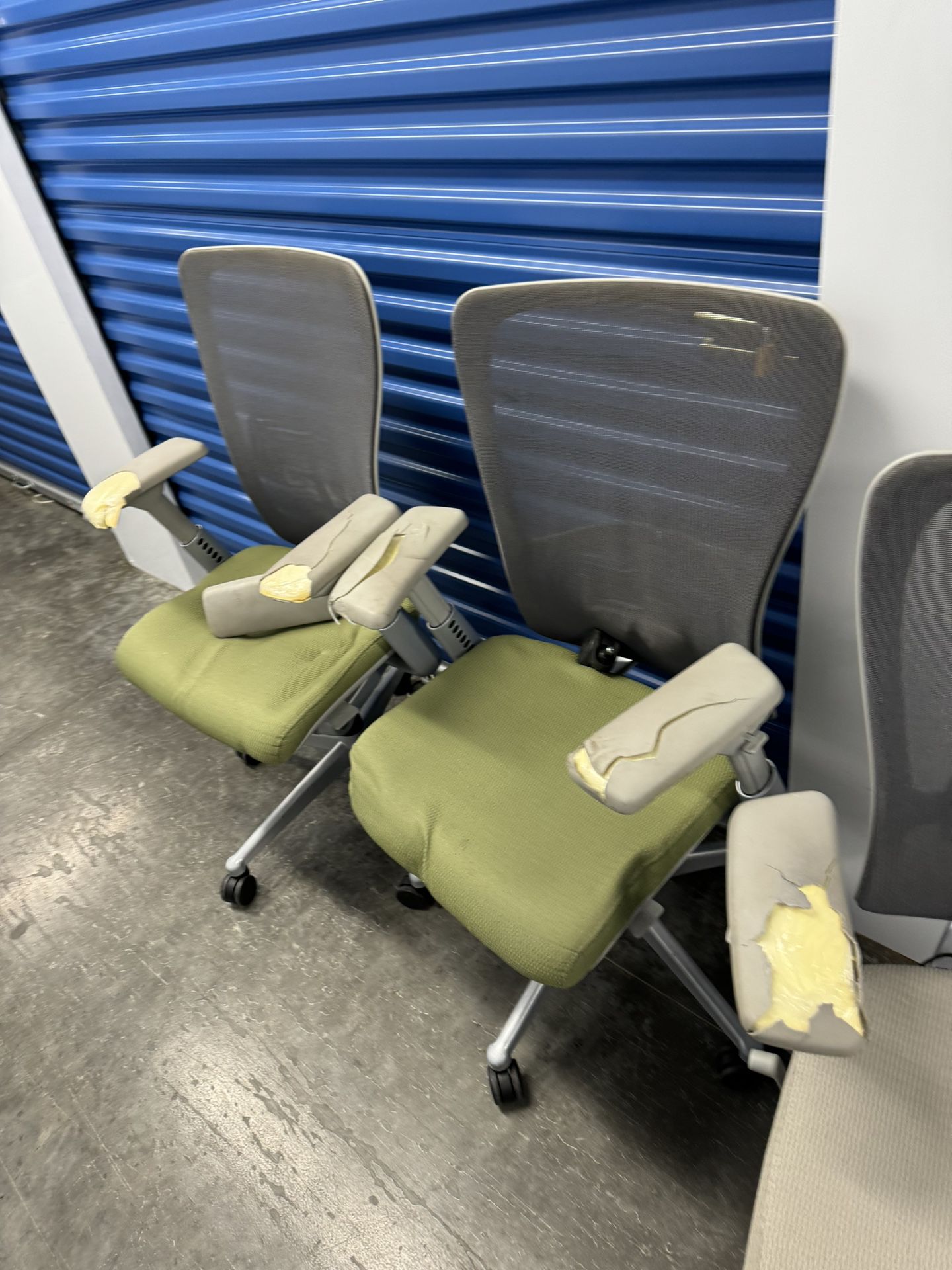 Zody Dual Posture Mesh Office Chair Sold Separately $30-$50each Or $300 for All