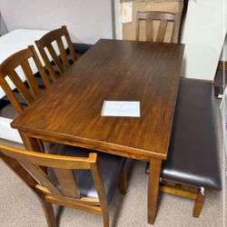 Dinning Table /4chairs/ wood table /bench