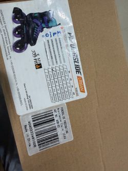 Woman Skates Size 8/9