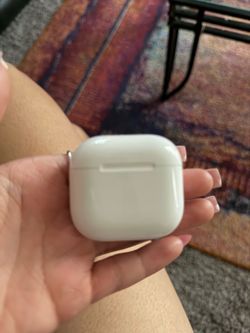 Apple AirPods 4