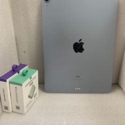 iPad Air 4 64GB - Wi-Fi - Blue- Babcock 