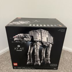 LEGO Star Wars UCS AT-AT 75313 (New / Sealed)