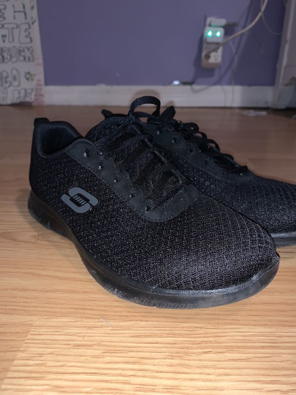 Sketchers Slip Resistant Work Shoes (Women size 7) for Sketchers Slip Resistant Work Shoes (Women size 7) for