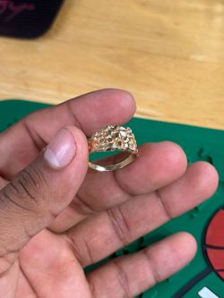 10k nugget ring fits mostly for your pinky