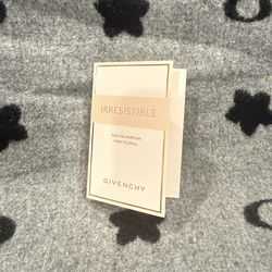 Givenchy Irresistible very floral EDP sample 1ml