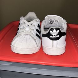 Adidas, Black And White , Toddler Boy Size 6