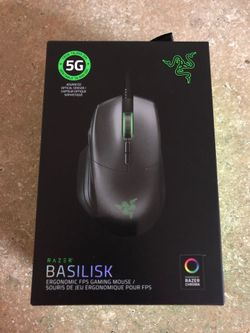 Razor - Basilisk Gaming Mouse (no scams keep that shit to yourself)