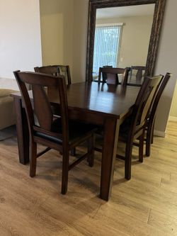 Dining Table Set