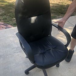 Nice Office Chair 