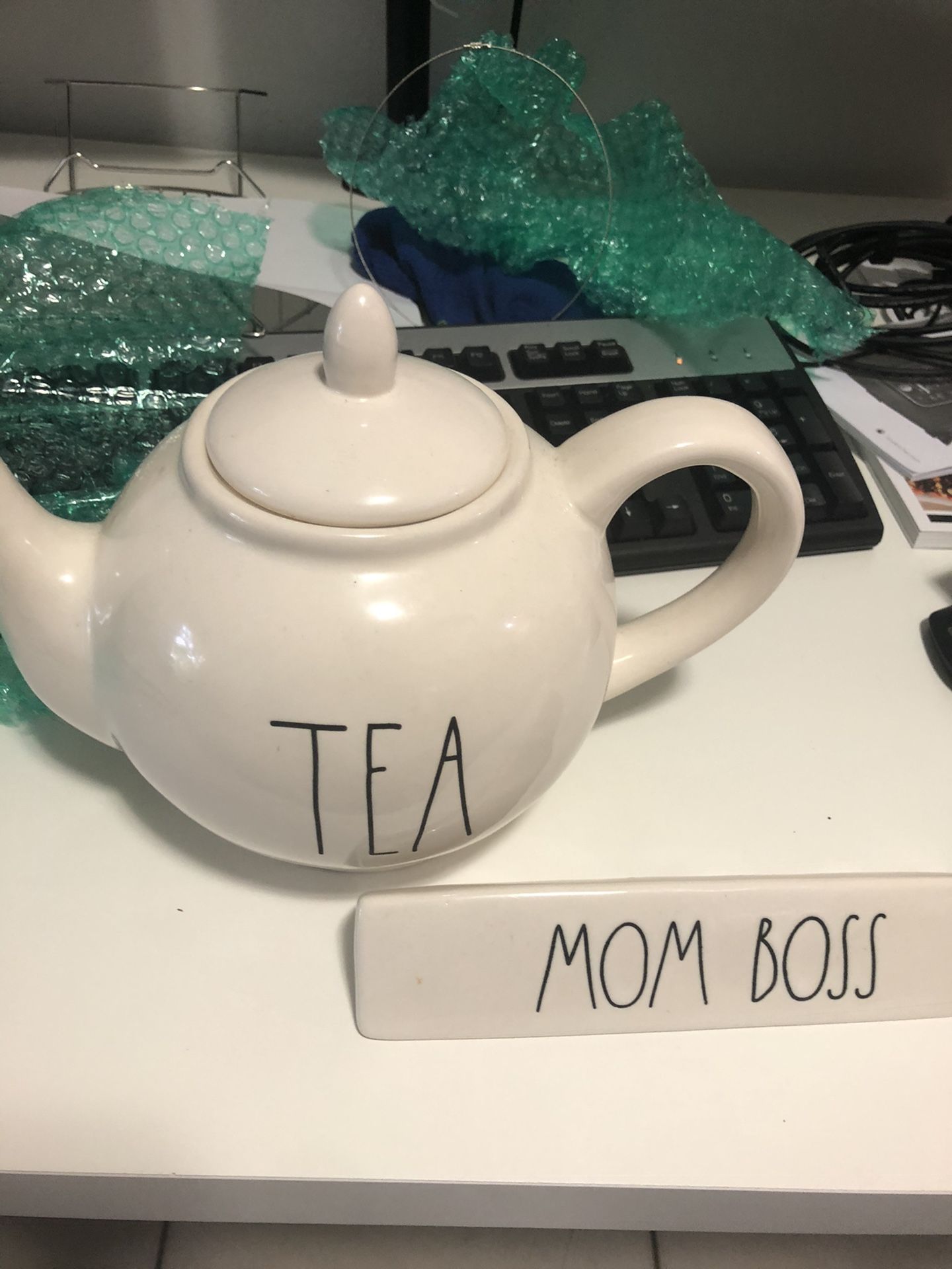 Rae Dunn Teapot and Mom Boss sign