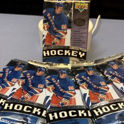 1998/99 Upper Deck NHL Series One Unopened Sealed Packs