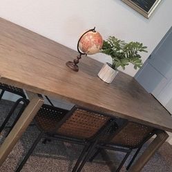 Accent Table/Loft Table