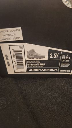 Boy Under Armour Bryce Harper Cleats