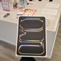Apple IPad Pro 11 Inch M4 Chip Wifi Brand New 512GB - 5 Dollars Down No Credit Needed 