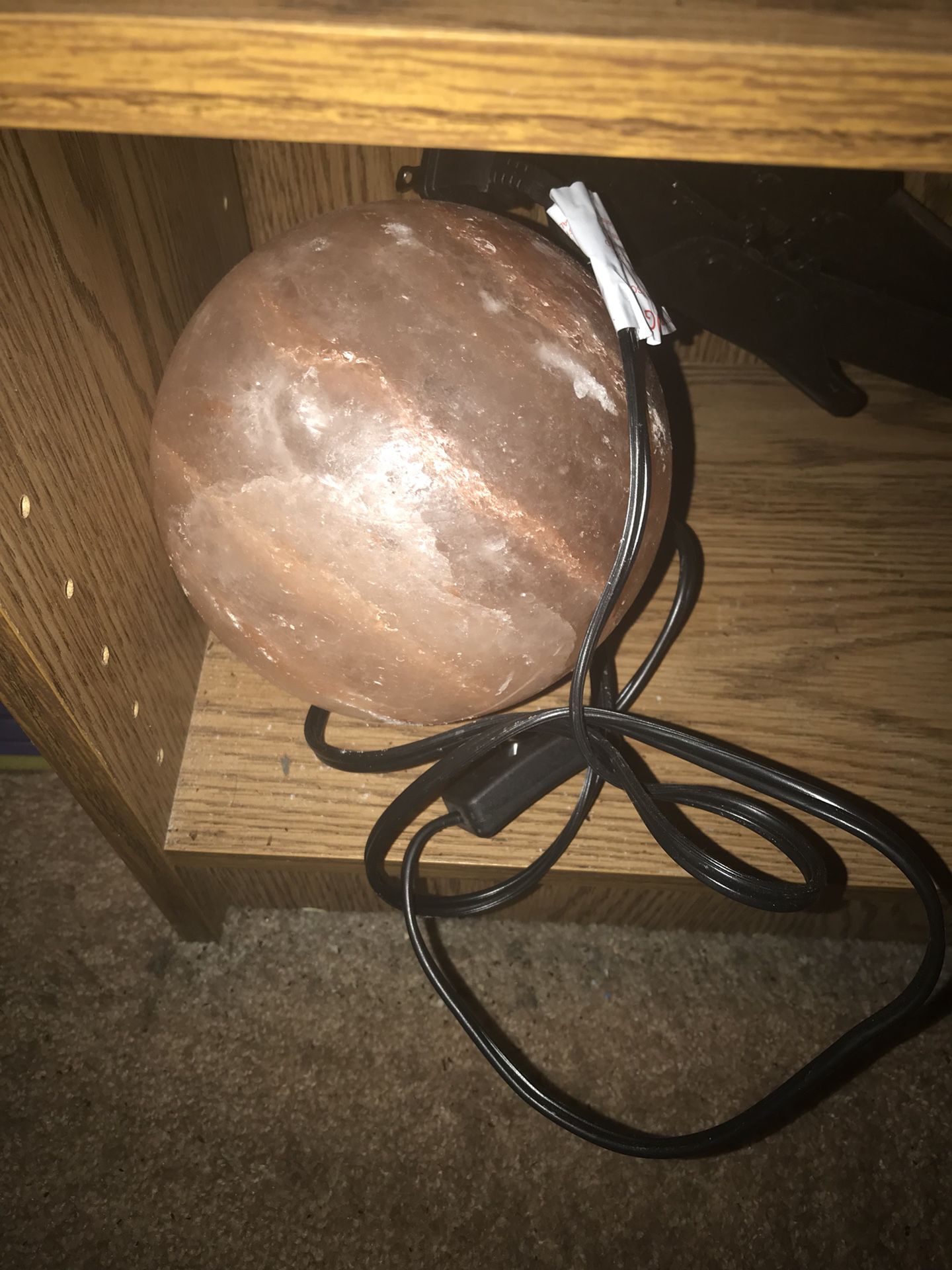 Great condition salt lamp. Fast p/u Apache Junction