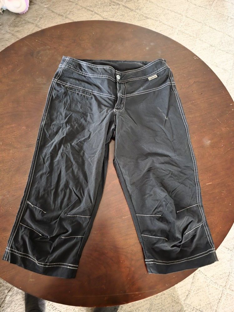 Shebeest woman cycling pants