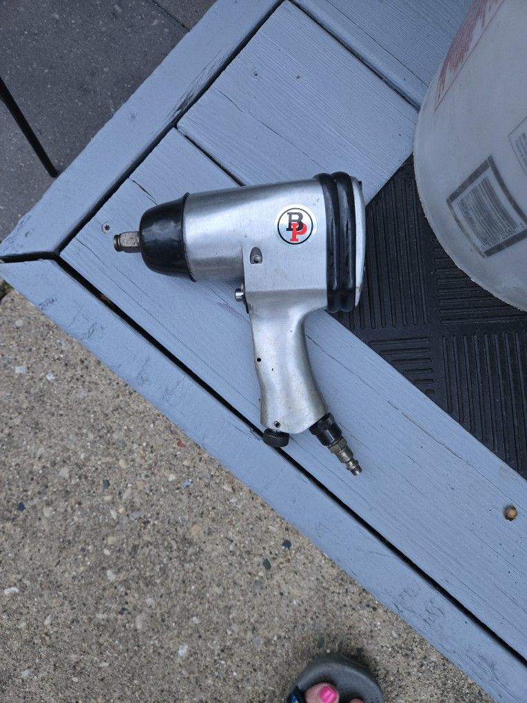 Buffalo Pneumatic Impact Wrench 1/2" Drive Model 834