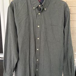 Wrangler Men's Size Medium Green Plaid Long Sleeve Button Down Shirt