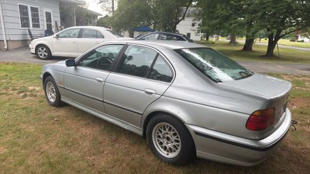 1998 BMW 528i