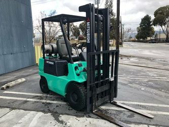 Mitsubishi Forklift 3000LB Capacity 2 Stage