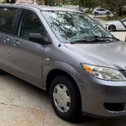 2005 Mazda MPV