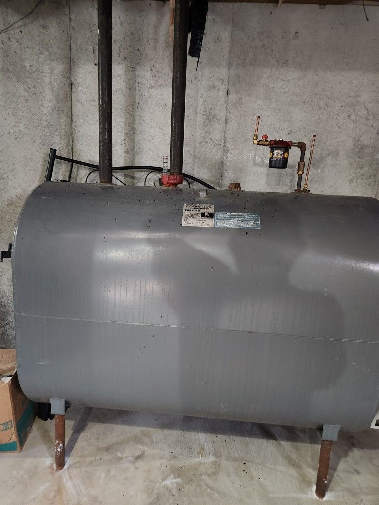 Heating Oil tank 275 Gallon