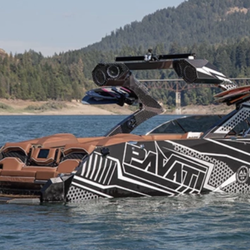 Android Jones Loka snowboard collaboration