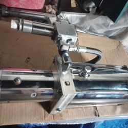 PISTON PUMP  LOWRIDER 