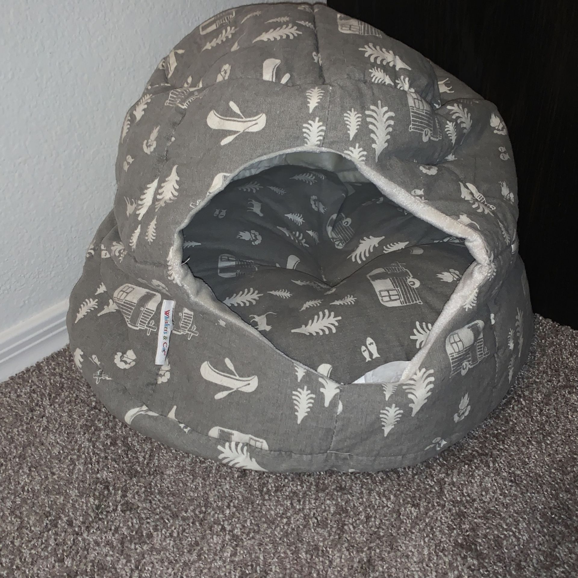 Kitty Cave House