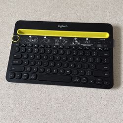 Logitech K480 blue tooth keyboard 