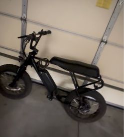 Swft zip e bike $470  look at description‼️