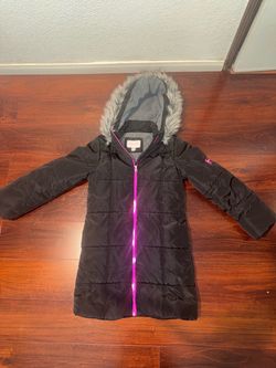 Calvin Klein Girls Black Puffer Coat with Faux Fur Hood size m 8/10