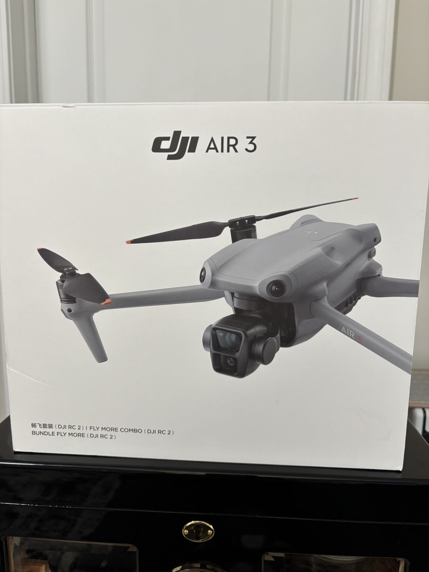 DJI AIR 3 Drone - Combo Kit