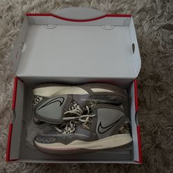 NIKE Kyrie Infinity Leopard Camo