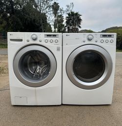 LG washer and dryer laundry