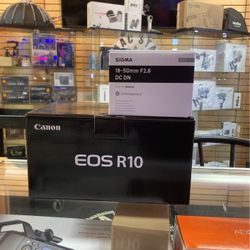 Canon EOS R10 With Sigma 18-50mm F2.8