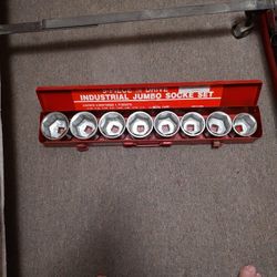 8 Piece 3/4 Drive Industrial Jumbo Socket Set