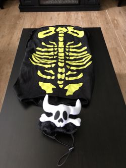 Pet Halloween costume
