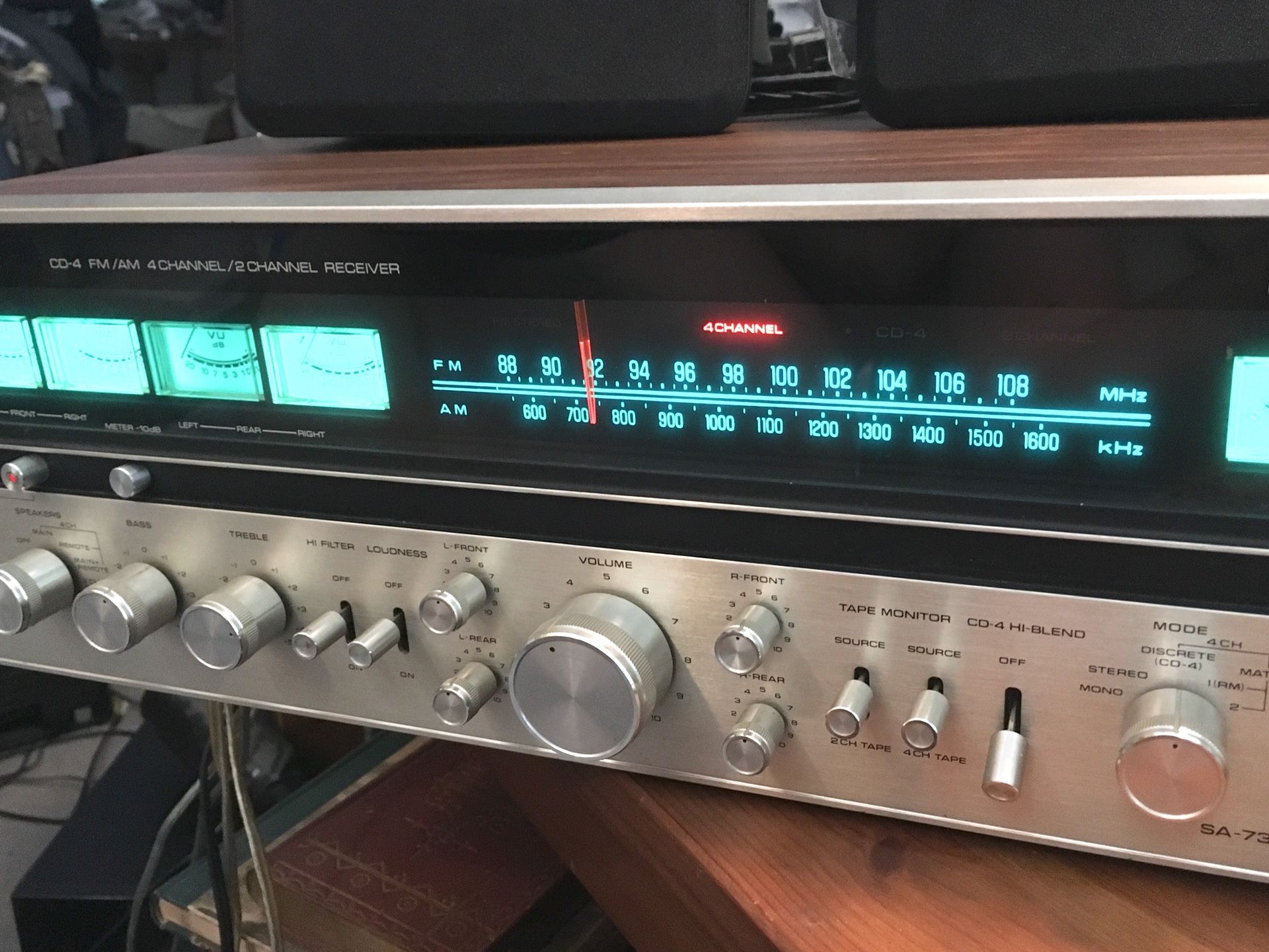 ** Vintage Technics SA-7300X Quadraphonic Receiver **