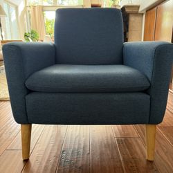 Mid Century Modern Accent Linen Fabric With Wooden Legs + Free Article Pillow!