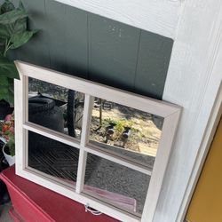 Window Mirror