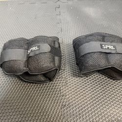 SPRI Adjustable Ankle Weights - Walking Weights for Strength Training Stretching Exercises,5LB pair